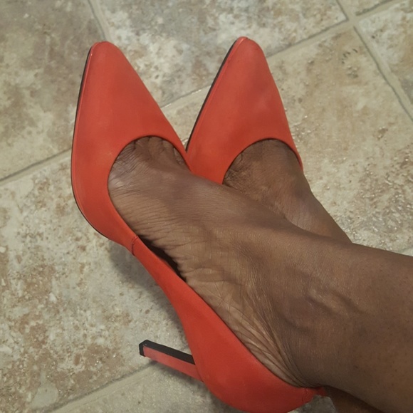 "Aldo" Red-Orange Suede Heels Size 7.5 - Picture 5 of 5